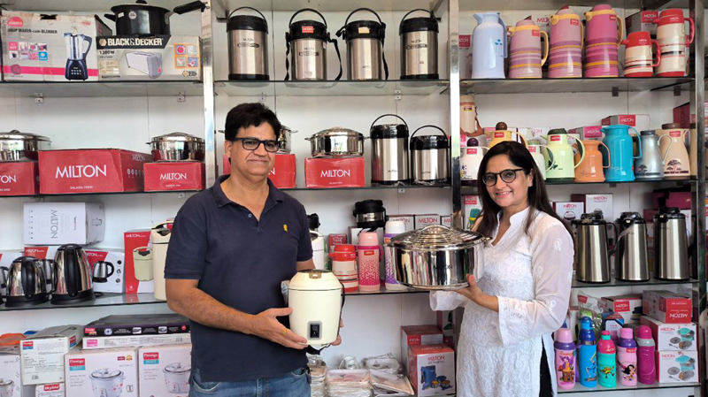 Officials of Soni Polyplas showcasing Milton products at their showroom in Nanak Nagar, Jammu. Officials of Soni Polyplas showcasing Milton products at their showroom in Nanak Nagar, Jammu.