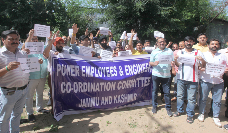 Power employees staging protest in Jammu on Monday. -Excelsior/Rakesh