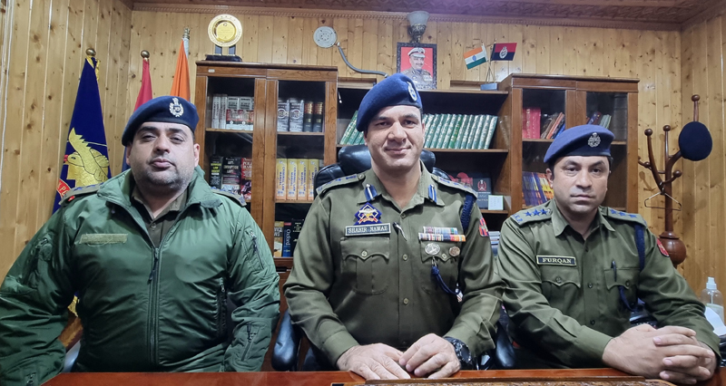 SSP Sopore Shabir Nawab and other officials during press conference in Sopore. -Excelsior/Aabid Nabi SSP Sopore Shabir Nawab and other officials during press conference in Sopore. -Excelsior/Aabid Nabi