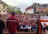 Former J&K Chief Minister and DAP Chairman Ghulam Nabi Azad addressing large rally at Khellani in Doda on Wednesday. — Excelsior/Tilak Raj