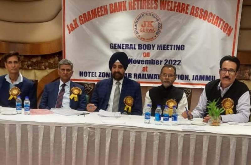 Members of J&K Grameen Bank Retirees Welfare Association during a meeting at Jammu. Members of J&K Grameen Bank Retirees Welfare Association during a meeting at Jammu.