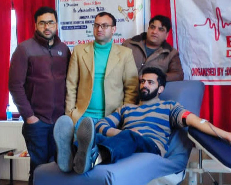 A donor donating blood at a camp in Bhaderwah. —Excelsior/Tilak Raj