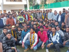 Azad welcomes new entrants into party fold at Jammu on Friday.