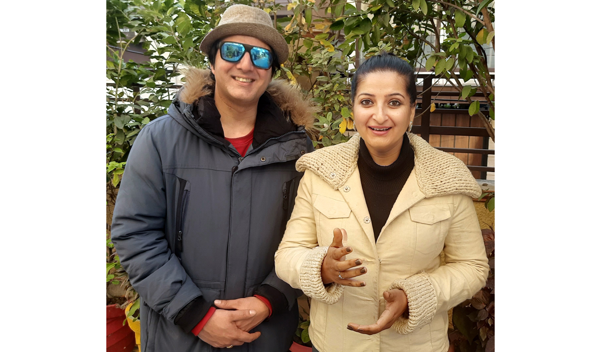 Arjun Mahajan and Aprajita Mahajan. Arjun Mahajan and Aprajita Mahajan.