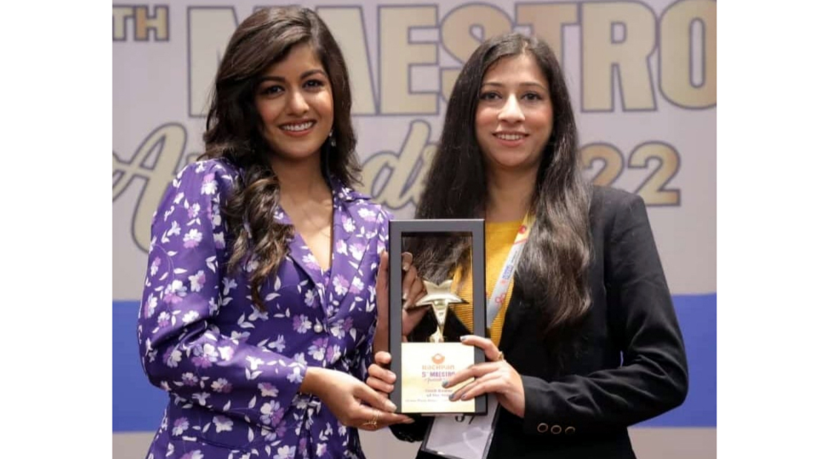 Director Bachpan Play School receiving award from Bollywood actress Ishita Dutta. Director Bachpan Play School receiving award from Bollywood actress Ishita Dutta.