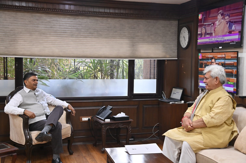LG Manoj Sinha met Power Minister RK Singh in New Delhi on Thursday.