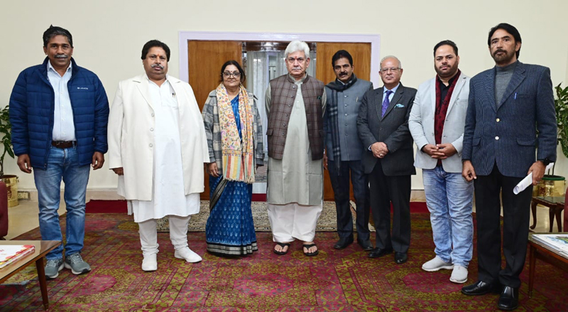 Senior Cong leaders at a meeting with Lt Governor Manoj Sinha at Raj Bhawan in Jammu on Monday. Senior Cong leaders at a meeting with Lt Governor Manoj Sinha at Raj Bhawan in Jammu on Monday.