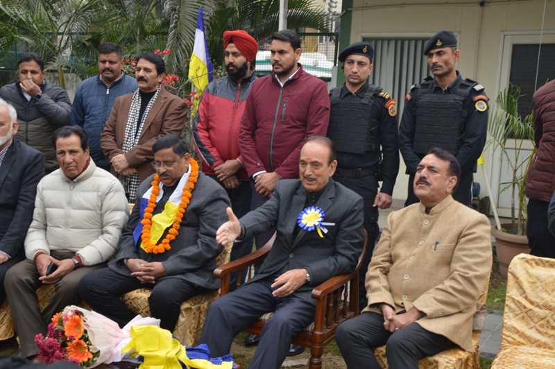DAP chairman, G N Azad addressing party workers in Jammu. — Excelsior/Rakesh DAP chairman, G N Azad addressing party workers in Jammu. — Excelsior/Rakesh