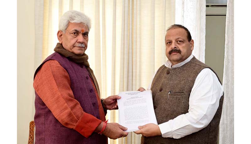 Former legislator Devender Singh Rana handing over a memorandum to LG Manoj Sinha.