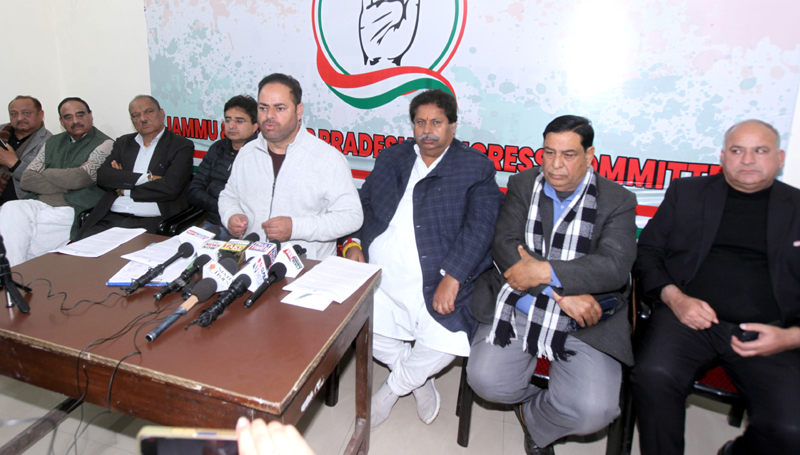 JKPCC president Vikar Rasool Wani flanked by others addressing press conference in Jammu on Saturday. -Excelsior/Rakesh JKPCC president Vikar Rasool Wani flanked by others addressing press conference in Jammu on Saturday. -Excelsior/Rakesh