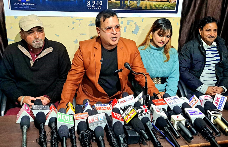 Producer and Director of Film “KYU” Jayesh Gupta addressing a press conference at Jammu. Producer and Director of Film “KYU” Jayesh Gupta addressing a press conference at Jammu.