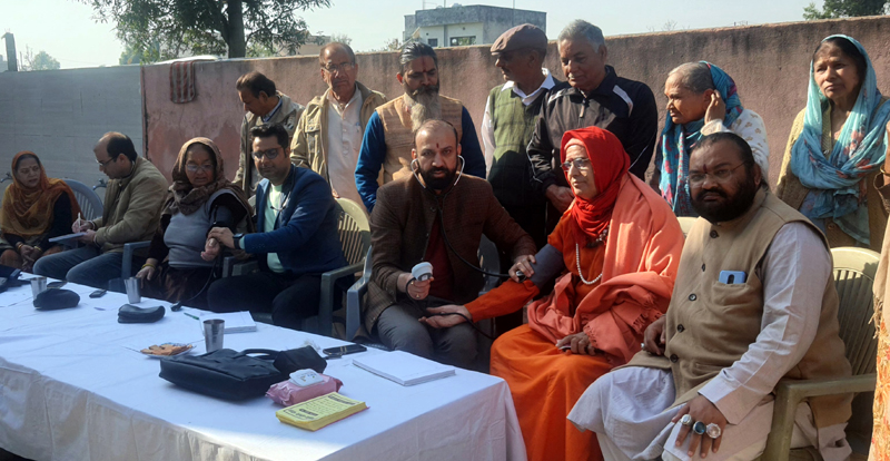 HoD Cardiology Dr Sushil Sharma examining patients at Marh on Sunday. HoD Cardiology Dr Sushil Sharma examining patients at Marh on Sunday.