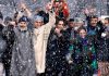 Congress leaders Rahul Gandhi and Priyanka joined by former Chief Ministers Omar Abdullah and Mehbooba Mufti during closing ceremony of Bharat Jodo Yatra in Srinagar on Monday, amid heavy snowfall (UNI).