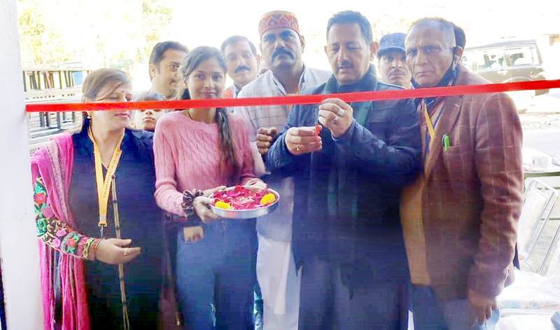 Dy Mayor, Baldev Singh Billawaria inaugurating Bharatiya Mazdoor Sangh office at Kaluchak on Sunday. Dy Mayor, Baldev Singh Billawaria inaugurating Bharatiya Mazdoor Sangh office at Kaluchak on Sunday.