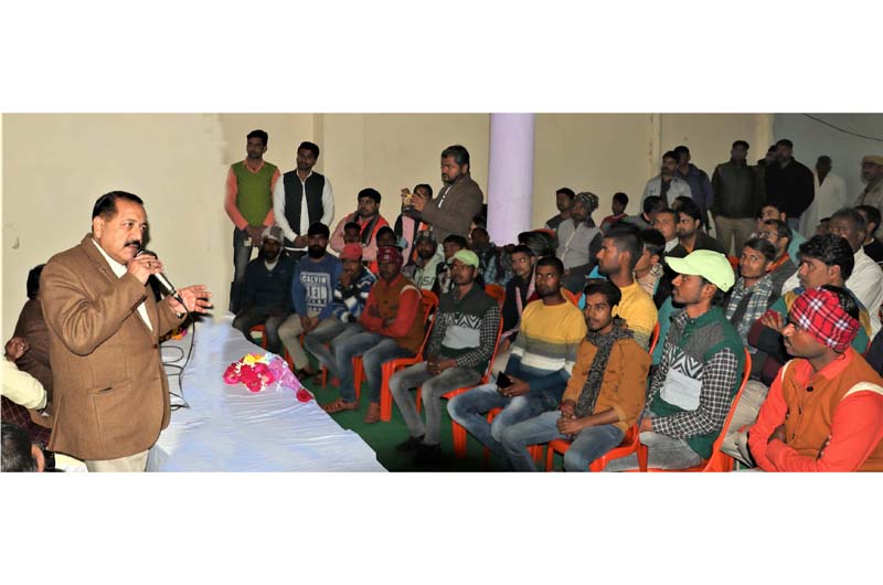 Union Minister Dr Jitendra Singh interacting with young first time voters, on the occasion of National Voters Day, at Mainpuri, UP on Wednesday.