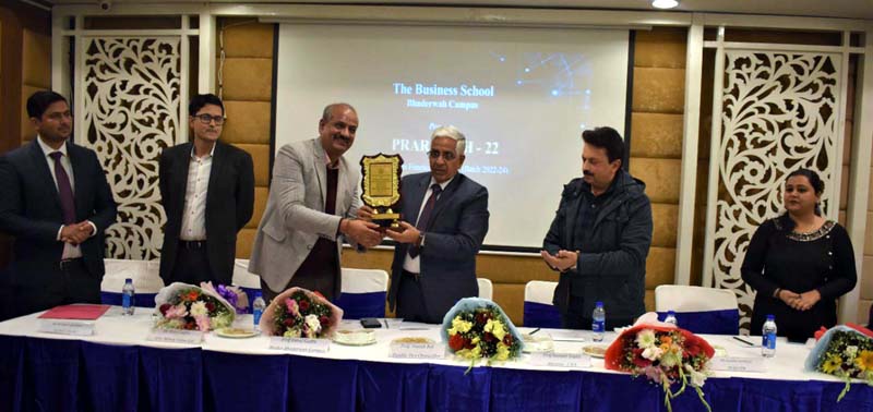 Faculty members of TBS Bhaderwah Campus of JU presenting memento to an invited guest. Faculty members of TBS Bhaderwah Campus of JU presenting memento to an invited guest.