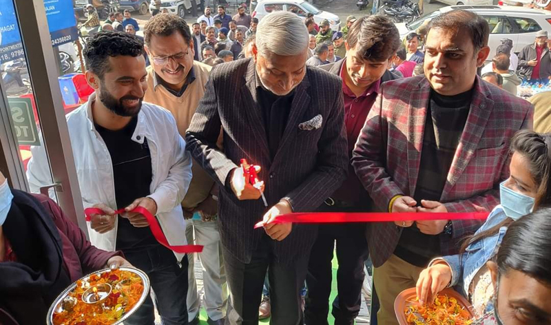 Former Minister Sham Lal Sharma inaugurating Bhagwati Healthcare and Diagnostics in Akhnoor on Saturday. Former Minister Sham Lal Sharma inaugurating Bhagwati Healthcare and Diagnostics in Akhnoor on Saturday.