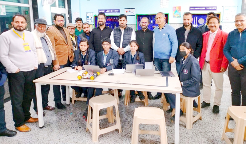 AAP leaders from Kashmir posing with faculty and students of a school in Delhi. AAP leaders from Kashmir posing with faculty and students of a school in Delhi.