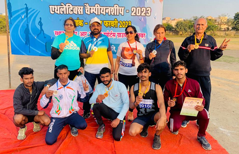 Athletes posing for a group photograph at Alwar in Rajasthan. Athletes posing for a group photograph at Alwar in Rajasthan.