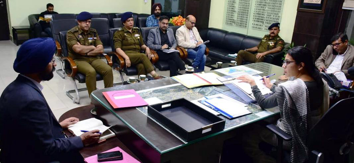 Deputy Commissioner Avny Lavasa chairing a meeting on Thursday. Deputy Commissioner Avny Lavasa chairing a meeting on Thursday.
