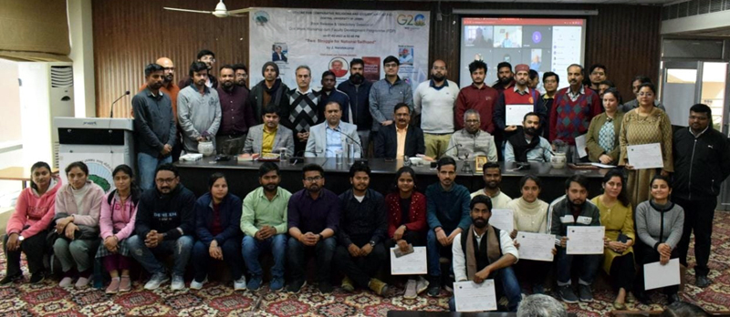 CUJ Vice-Chancellor and participants of workshop during valedictory function on Tuesday. CUJ Vice-Chancellor and participants of workshop during valedictory function on Tuesday.