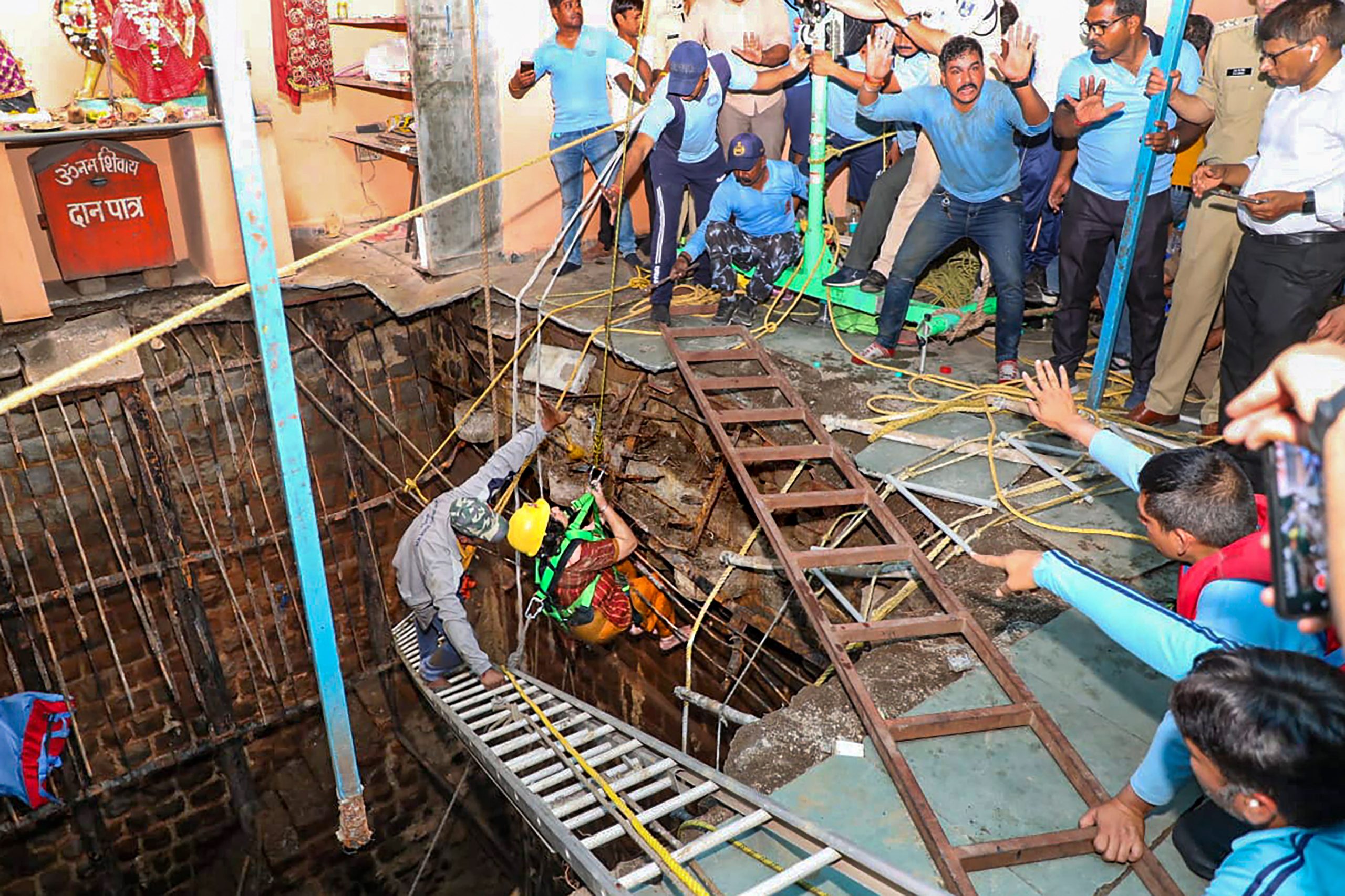 Rescue operation underway after the roof of a ‘bavdi’ (well) collapsed at Beleshwar Mahadev Jhulelal, in Indore
