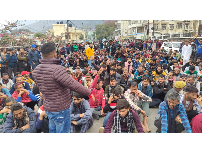 Locals staging protest dharna during Katra shutdown on Tuesday. Excelsior/Romesh Mengi Locals staging protest dharna during Katra shutdown on Tuesday. Excelsior/Romesh Mengi