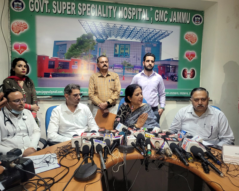 Principal Medical College Jammu, Dr. Shashi Sudhan Sharma addressing media persons at Jammu on Monday. Principal Medical College Jammu, Dr. Shashi Sudhan Sharma addressing media persons at Jammu on Monday.