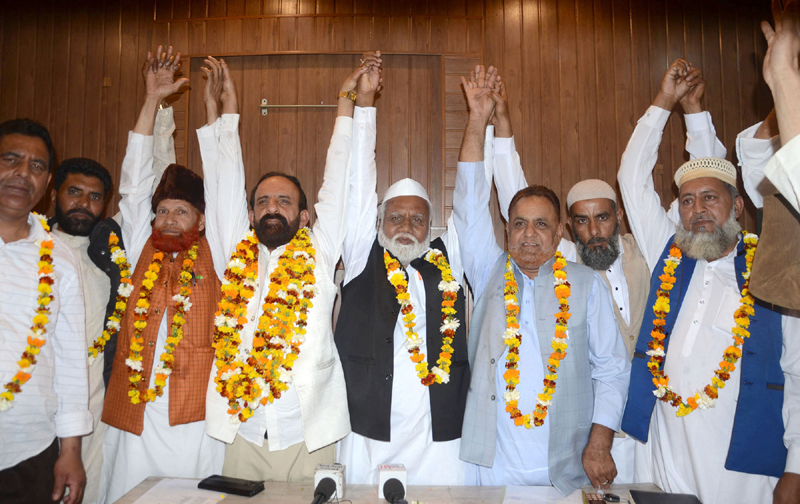 National president, All India Gujjar Mahasabha, Advocate Mazahir Rana posing with J&K office bearers at Jammu. National president, All India Gujjar Mahasabha, Advocate Mazahir Rana posing with J&K office bearers at Jammu.