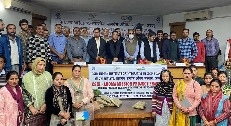 Participants during QPM distribution & training programme at CSIR-IIIM on Friday. Participants during QPM distribution & training programme at CSIR-IIIM on Friday.