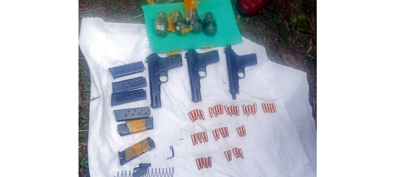 Arms and explosives, dropped by drone, recovered by police near Vijaypur in Samba district on Monday. — Excelsior/Sambyal Arms and explosives, dropped by drone, recovered by police near Vijaypur in Samba district on Monday. — Excelsior/Sambyal