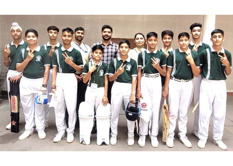 Winning team posing for a group photograph at Jammu on Thursday. Winning team posing for a group photograph at Jammu on Thursday.