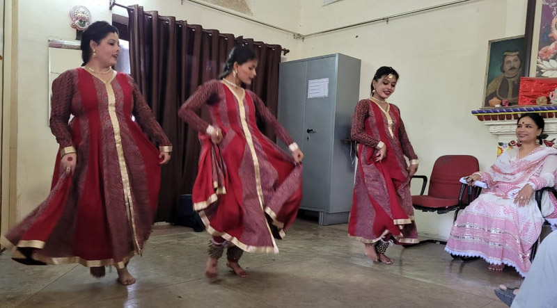 Artists of IMFA performing on World Dance Day at Jammu on Saturday. Artists of IMFA performing on World Dance Day at Jammu on Saturday.