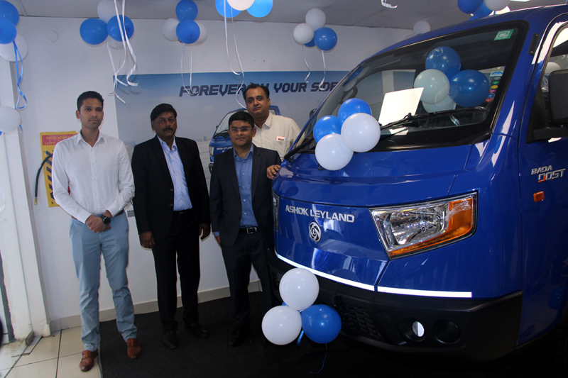 Executives of Ashok Leyland, the Hinduja Group flagship inaugurating its dealership for LCV in Jammu. -Excelsior/Rakesh Executives of Ashok Leyland, the Hinduja Group flagship inaugurating its dealership for LCV in Jammu. -Excelsior/Rakesh