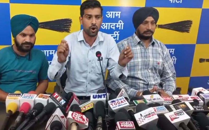 AAP spokesperson Partap Singh Jamwal addressing a press conference at Jammu on Sunday. AAP spokesperson Partap Singh Jamwal addressing a press conference at Jammu on Sunday.