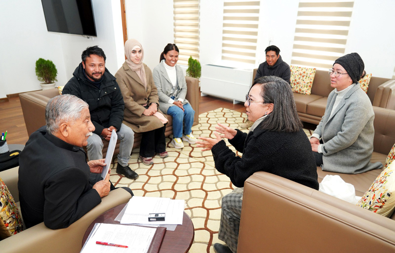 A delegation of Research Scholars Forum meeting LG Ladakh, Brig (Retd) BD Mishra at Raj Niwas Leh on Tuesday. A delegation of Research Scholars Forum meeting LG Ladakh, Brig (Retd) BD Mishra at Raj Niwas Leh on Tuesday.