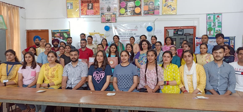 Dignitaries, staff and students of GCOE Jammu during Magic of Millets Fest. Dignitaries, staff and students of GCOE Jammu during Magic of Millets Fest.
