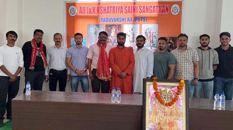 Leaders of All J&K Kshatriya Saini Sangathan posing for a group photograph in Bishnah on Sunday. Leaders of All J&K Kshatriya Saini Sangathan posing for a group photograph in Bishnah on Sunday.