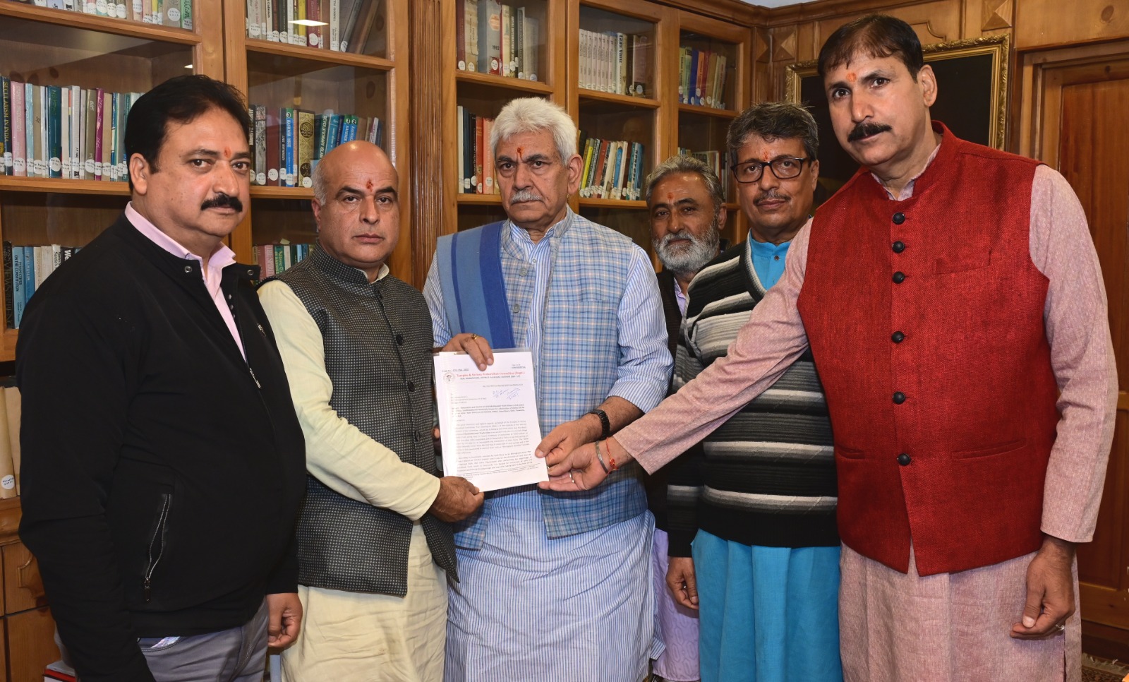 Lt Governor Sh Manoj Sinha meeting delegation of Temple & Shrines Prabandhak Committee, Tral and Navdal Tirath Committee