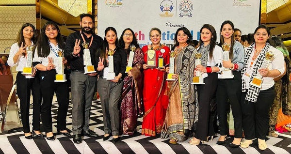 Award winners posing for a group photograph at Jammu on Thursday. Award winners posing for a group photograph at Jammu on Thursday.