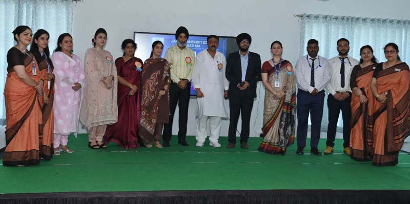 Chief guest and other dignitaries posing together during inaugural edition of the Erudite Youth Parliament at JSSK. Chief guest and other dignitaries posing together during inaugural edition of the Erudite Youth Parliament at JSSK.