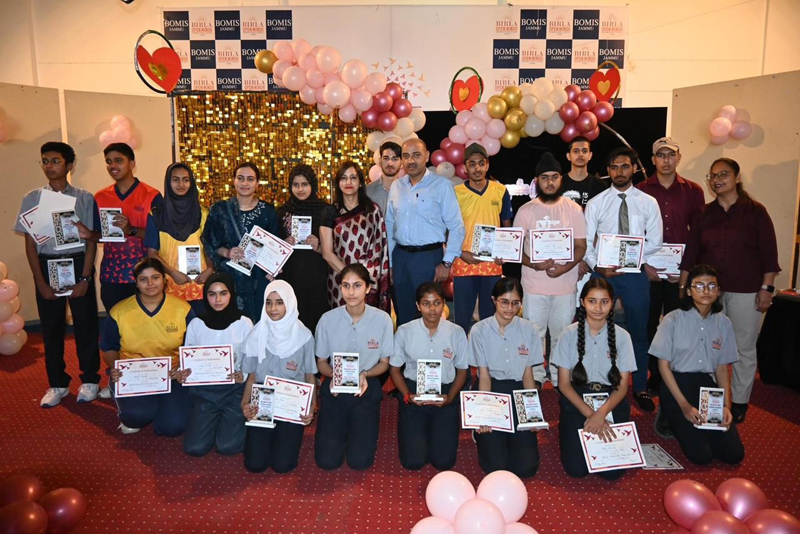 BOMIS students displaying certificates while posing for group photograph with SSP Security Shamsheer Hussain on Friday. BOMIS students displaying certificates while posing for group photograph with SSP Security Shamsheer Hussain on Friday.
