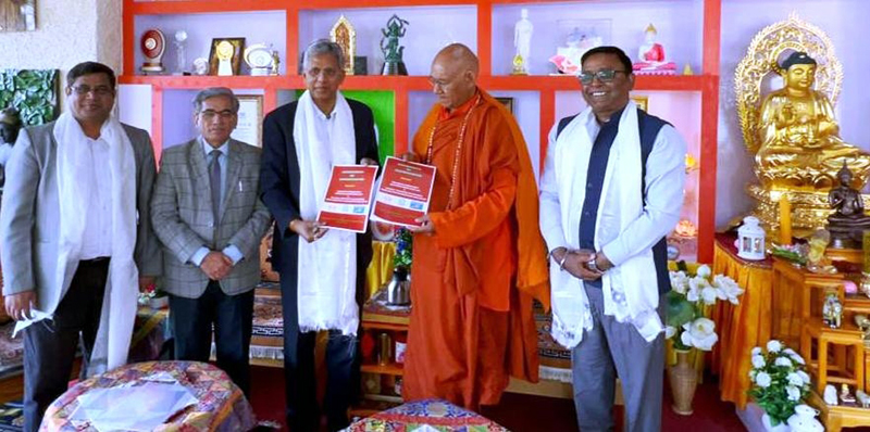 MoU being signed between IIM Jammu and MIMC Leh. MoU being signed between IIM Jammu and MIMC Leh.