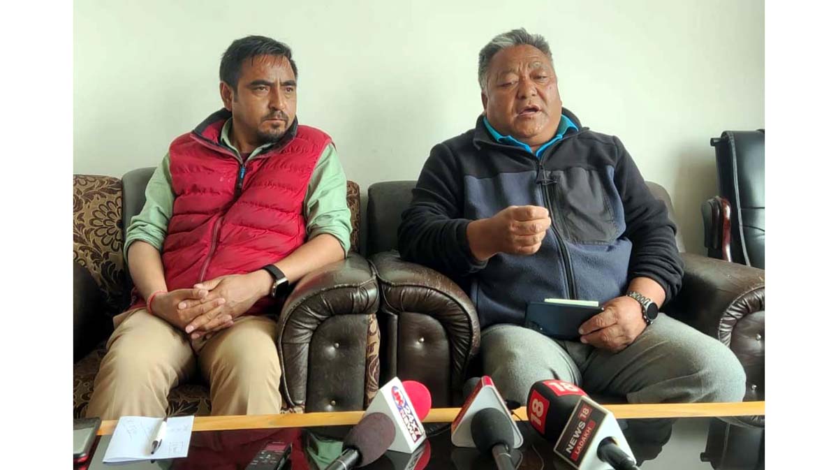 President of Leh Taxi Union addressing a press conference on Thursday. -Excelsior/Stanzin Dorjay President of Leh Taxi Union addressing a press conference on Thursday. -Excelsior/Stanzin Dorjay