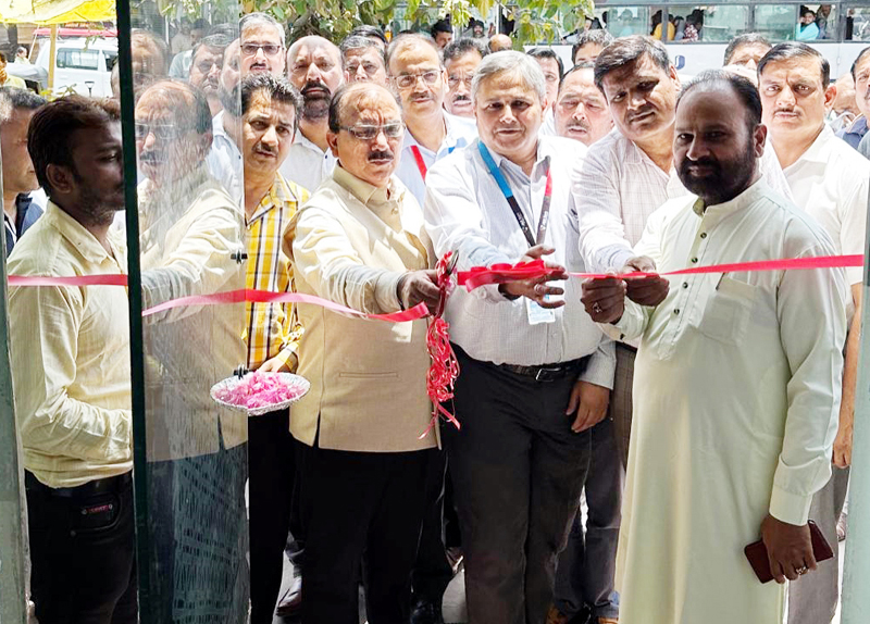 JK Bank Cash Recycler Machine being inaugurated at RS Pura on Saturday. JK Bank Cash Recycler Machine being inaugurated at RS Pura on Saturday.