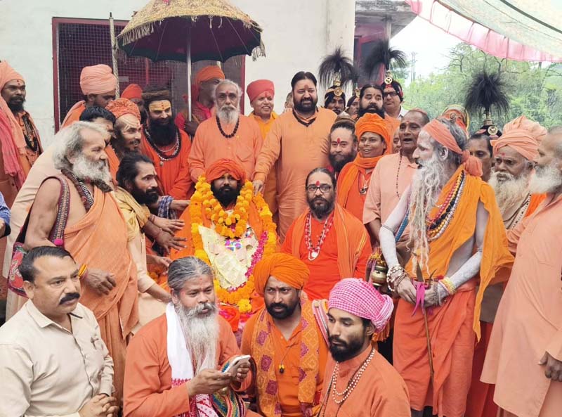 Anointment of Mahant Rajeshwar Giri taking place as new head of Somnath temple, Jajjar Kotli Jammu on Wednesday. Anointment of Mahant Rajeshwar Giri taking place as new head of Somnath temple, Jajjar Kotli Jammu on Wednesday.
