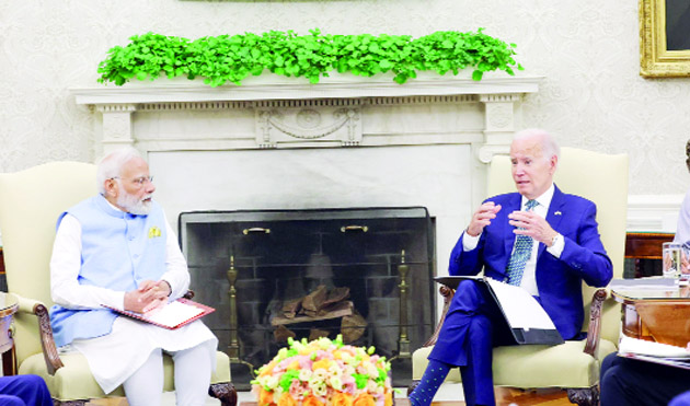 Modi successful in acquiring high tech defence items from US Modi successful in acquiring high tech defence items from US