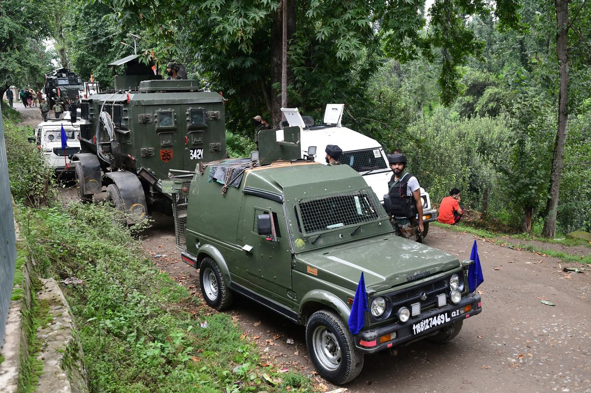 Encounter Breaks Out Between Security Forces And Terrorists In J&K's KupwaraENCOUNTER 17 Encounter Breaks Out Between Security Forces And Terrorists In J&K's Kupwara