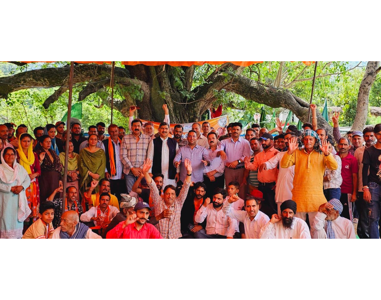 MP Jugal Kishore Sharma along with other BJP leaders at a public gathering in Shri Mata Vaishno Devi Assembly constituency in connection with party's Mahajansampark Abhiyaan programme. MP Jugal Kishore Sharma along with other BJP leaders at a public gathering in Shri Mata Vaishno Devi Assembly constituency in connection with party's Mahajansampark Abhiyaan programme.