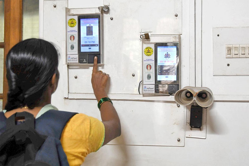Centre asks all depts to ensure employees mark attendance through Aadhaar-enabled biometric system Centre asks all depts to ensure employees mark attendance through Aadhaar-enabled biometric system